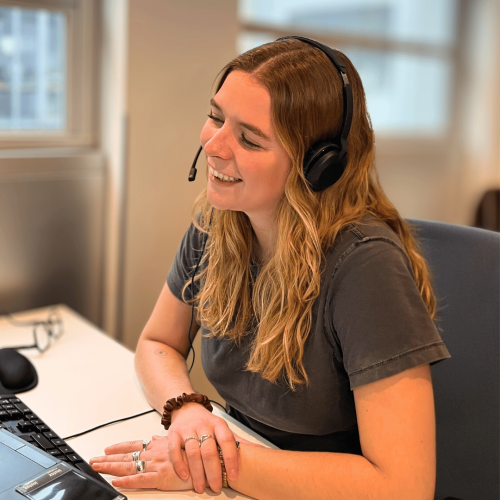 Appelez-nous au 01.82.28.74.27 ou prenez un rendez-vous avec l’un de nos conseillers.